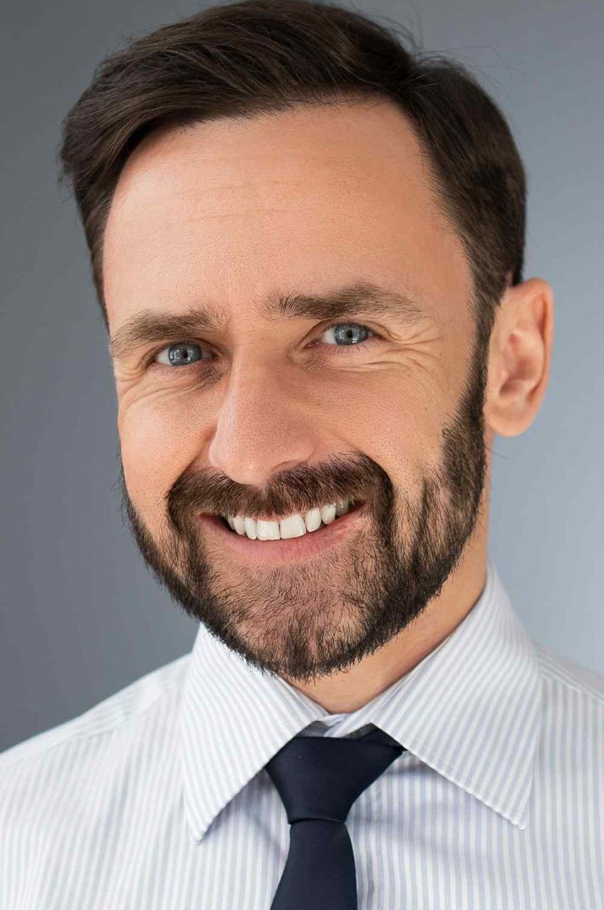 https://www.as.asokasemage.lk/wp-content/uploads/2019/02/team_01-850x1280.jpg